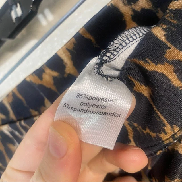 CALÇA DE CORRIDA LISTRA ESTAMPA LEOPARDO PAM & GELA Tamanho Pequeno - Imagem 4 de 4