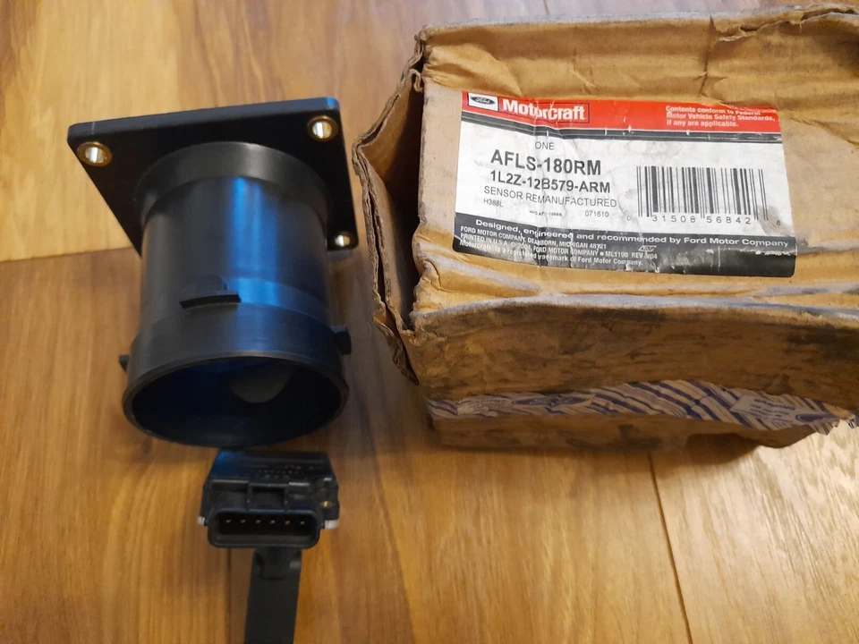 MotorCroft AFLS-180-RM, 1L2Z-12B579-ARM Mass air flow sensor. - Image 2 of 4