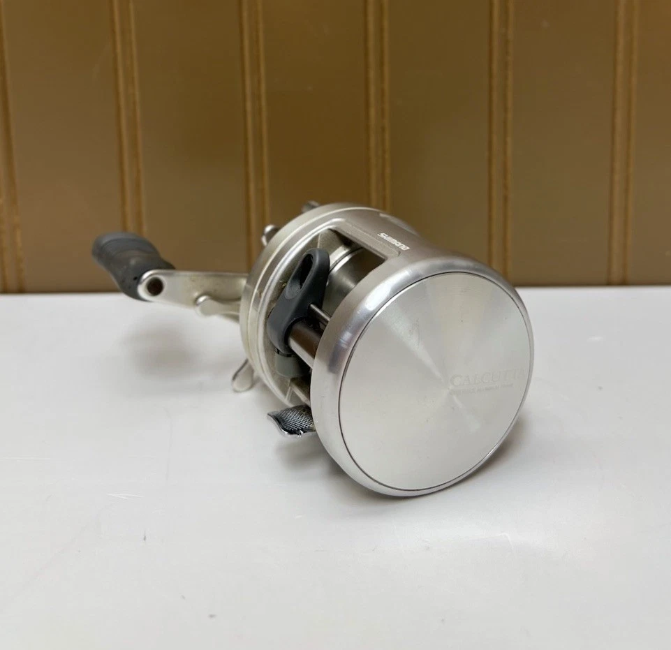 25+ Shimano Calcutta 200 Baitcasting Fishing Reels for sale