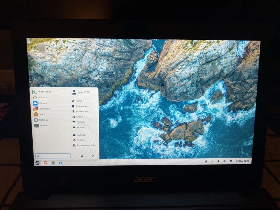 宏碁 C720-2844 11.6 英寸英特尔赛扬 4GB RAM 16GB 固态硬盘 Chromebook (ZHN) — 第 2/4 张图片