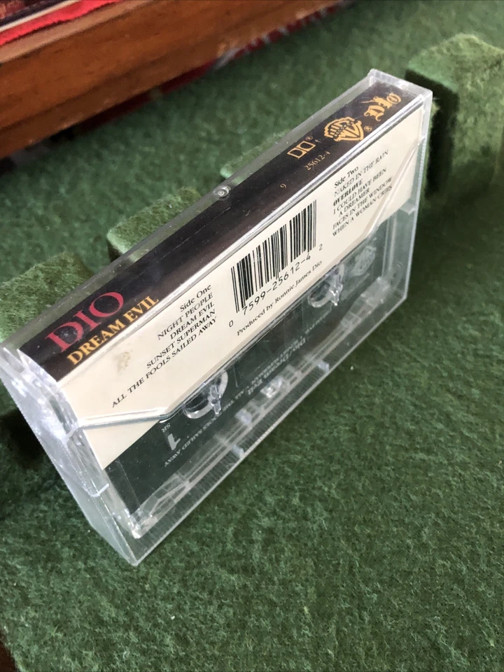 DIO-Dream Evil 1987 Foto 2 de 3