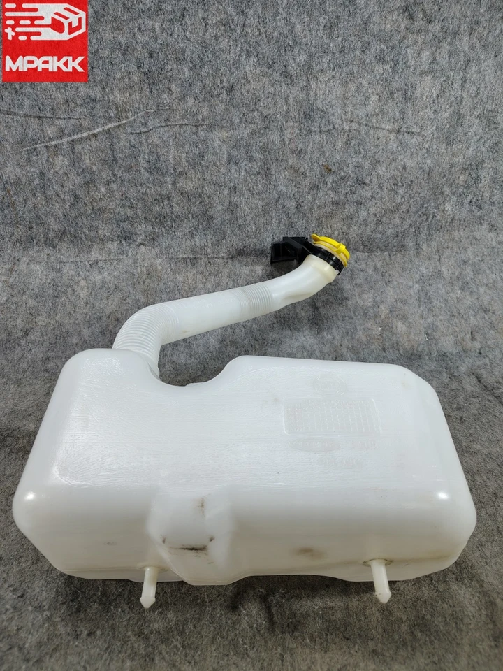 Ram Promaster 1500 2500 3500 2018-2023 depósito de lavadora de parabrisas OEM Foto 4 de 4