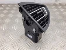 2014 PEUGEOT 308 DASHBOARD AIR VENT GRILL FRONT MIDDLE LEFT SIDE 1304145XZD