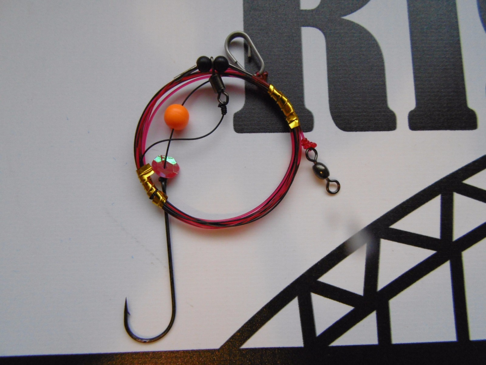 Sea fishing Rigs x 20 - Spinners - Float kit -Sinkers - Feathers - High ...