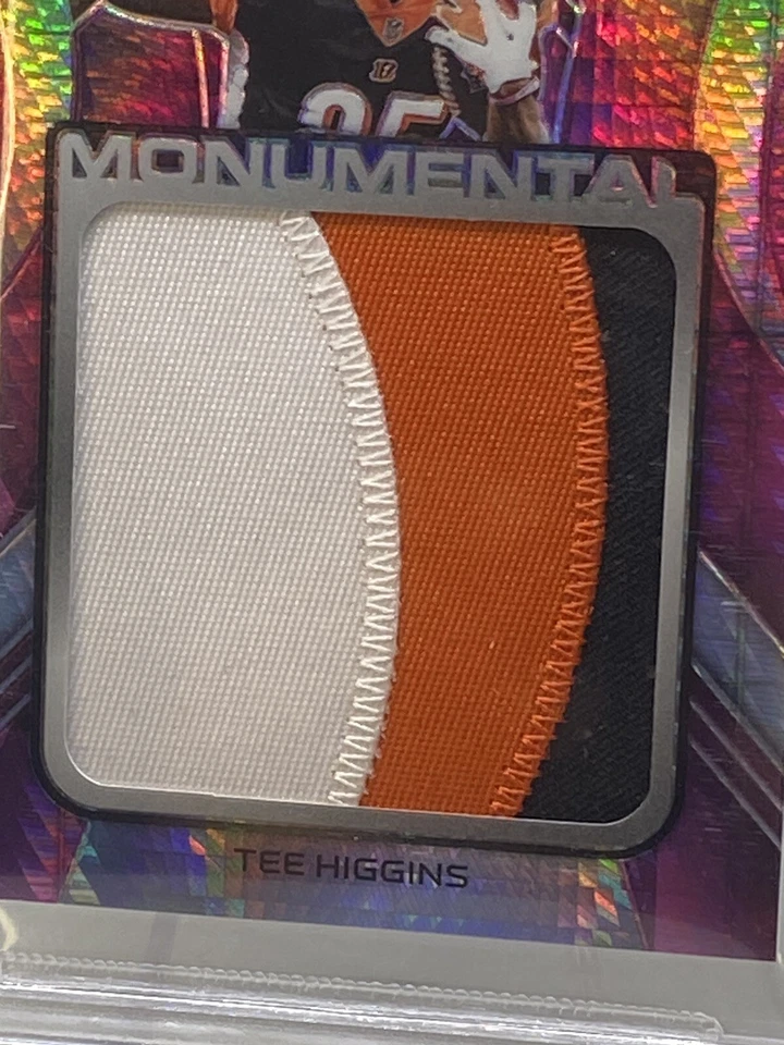2020 Spectra Tee Higgins Monumental Neon  Rookie RC RPA  /15 BGS 9.5 GEM POP 1 - Image 3 of 4