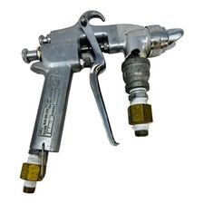 GRACO MODEL 204000 SERIES D89J SPRAY GUN w/160-659 NOZZLE USED