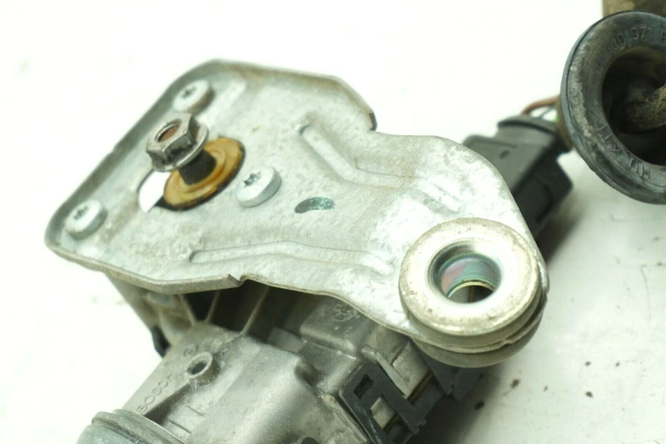 VOLKSWAGEN PASSAT B7 2012-2014 SEDÁN PARABRISAS DELANTERO LIMPIAPARABRISAS MOTOR OEM Foto 4 de 4