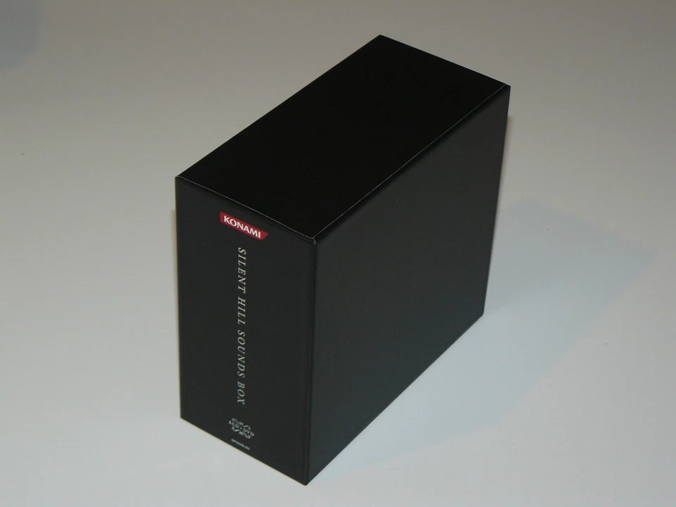 Silent Hill Sounds Box / Soundtrack / 8 CDs + Bonus DVD / GFCA-243~51 / mint - Bild 2 von 4