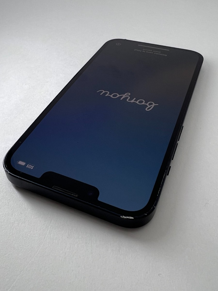 Apple iPhone 13 - 256 GB - Midnight (Unlocked) *READ DESCRIPTION
