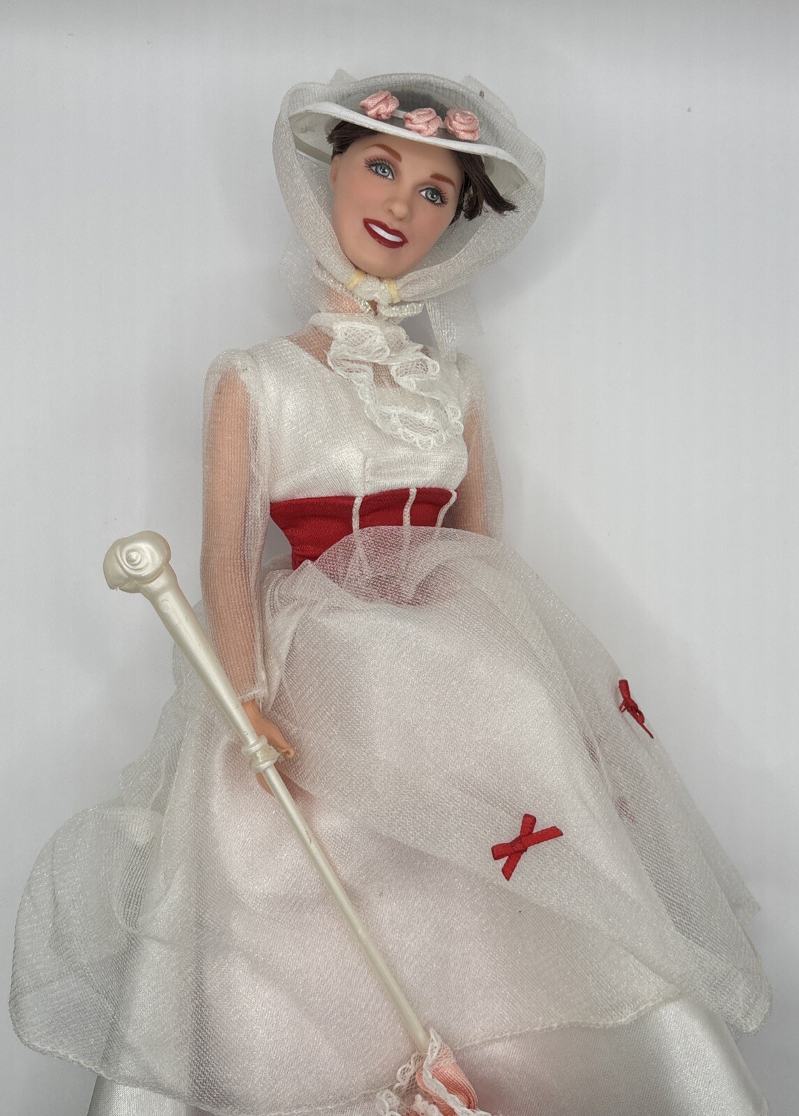 VTG Disney Mary Poppins Jolly Holiday Edition Julie Andrews Barbie Doll Collectible