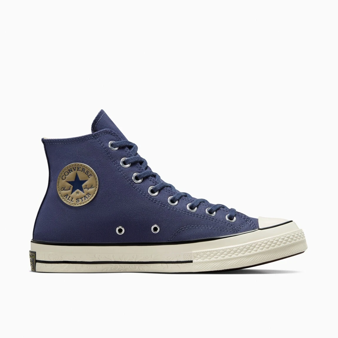 Difference between chuck store 7 and classic