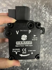 1PC NEW  SUNTEC Oil Pump AS47C1538 Combustion Engine Oil Pump #w3194 wx