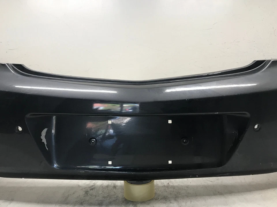 Cubierta de parachoques trasero gris Opel Insignia A 2008-2017 con orificios de sensor 3850545 OEM Foto 3 de 4