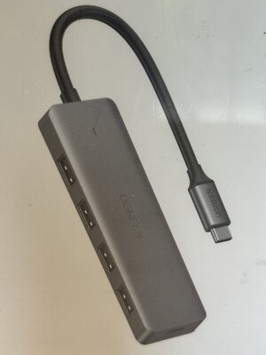 UGREEN 4-Port USB 3.0 Hub   Effiziente Erweiterung für Ihre Geräte