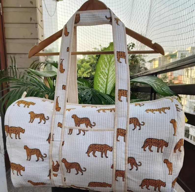 Indian White Tiger Cotton Quilted Duffle Bag Women's Bags Travels Bag US