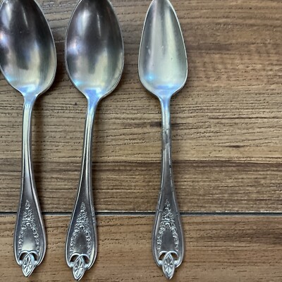 Silverplated Teaspoons (6) , Fruit Spoon (1) Bros 1847 triple