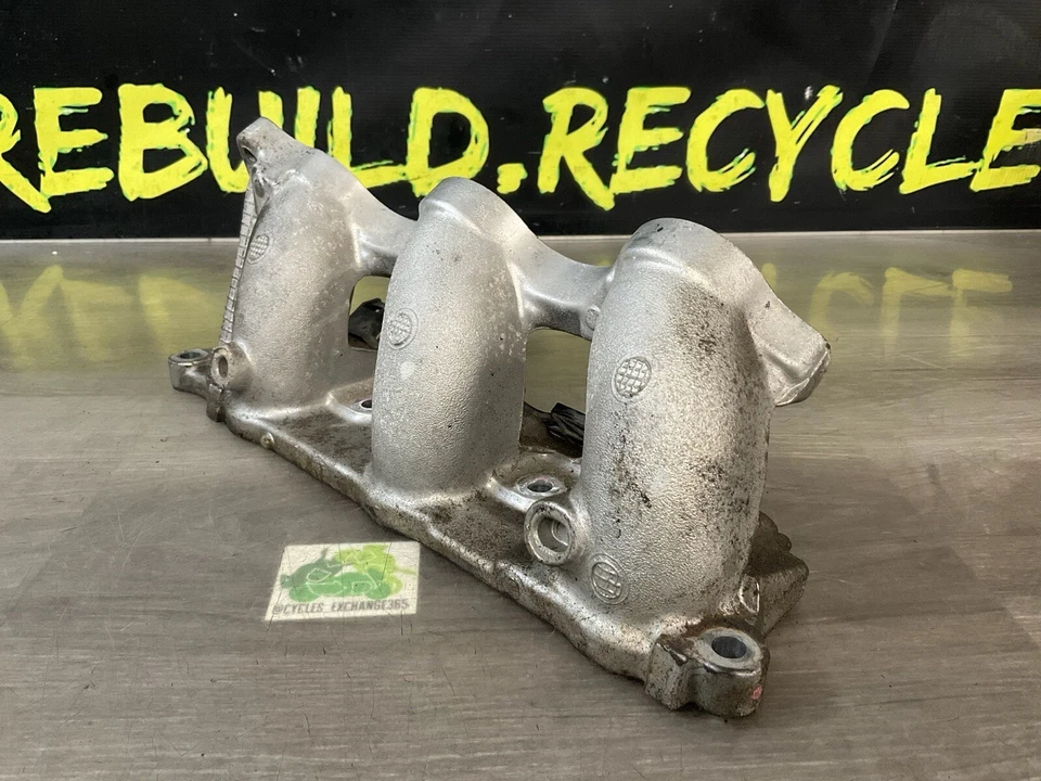 Honda Accord V6 1998 1999 2000 2001 2002 Plenum inferior F32 Foto 2 de 4