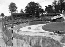Ron Francis, Riley, leads K Gammon, Aston Martin 1938 Motor Racing Old Photo 2