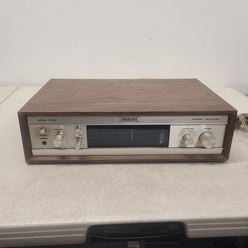 MARANTZ SUPERSCOPE R-230 STEREO RECEIVER-MADE IN JAPAN