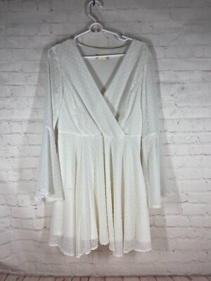 Altar'd State White V-Neck Long Flared Sleeve Textured Dress-Women's Medium  | eBay