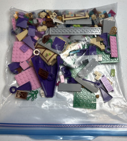LEGO Disney: Rapunzel's Creativity Tower (41054) - 100% Complete *RETIRED SET*