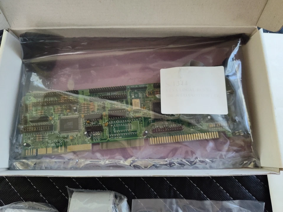 Tyan S1344 VESA VLB Enhanced IDE and Floppy Controller with Multi-port I/O Card - Image 3 of 4