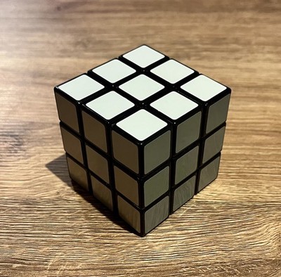 Rubiks Stil Graustufen Puzzle Würfel - kommt vollständig & in fabelhaftem Zustand! 