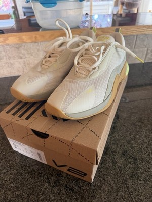 RAD Men's One V2 size 9 metcon shoes Beige/Gray/Yellow Rubber
