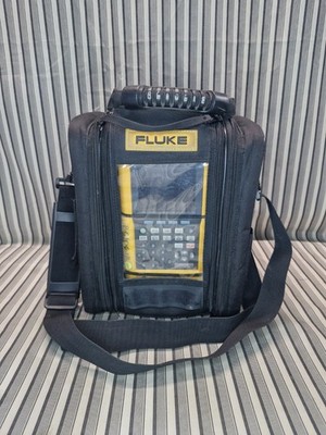Fluke 744 Documenting Process Calibrator w/ Case No Battery