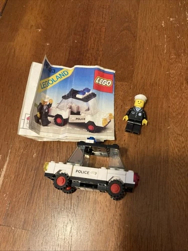 Vintage Lego Set 6623 Police Chief & Car w Manual 1983