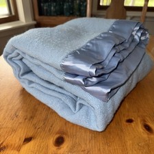 Vtg Faribo Faribault Wool Blend Blanket Queen 84x87 Satin Edge USA BLUE Woven