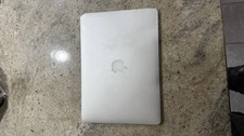 Apple MacBook Air 13-inch
