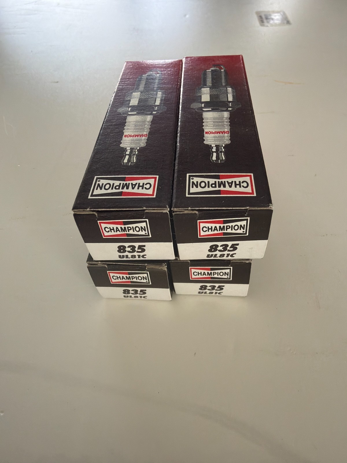 Champion 835 UL81C Spark Plugs, Lot of 4, New Sealed