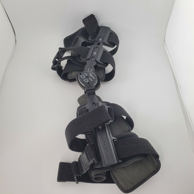 Donjoy Knee Brace (TROM Advanced Telescoping Knee Brace) Good Condition