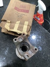 Nos 1962 Ford Galaxie 9 Rear End Yoke C2az-4851-a Mustang 65-66 Nos 1962 Ford Galaxie 9 Rear End Yoke C2az-4851-a Mustang 65-66