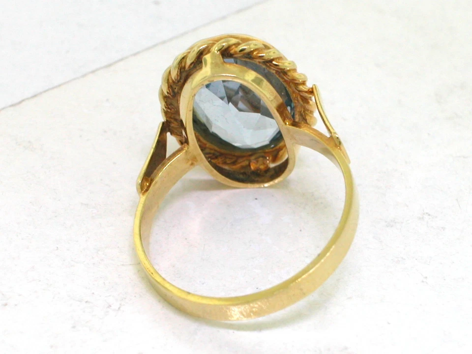 Ring 333 Gelbgold 8Kt Gold synth. Spinell Aquamarin oval facettiert 1970er Jahre - Bild 4 von 4