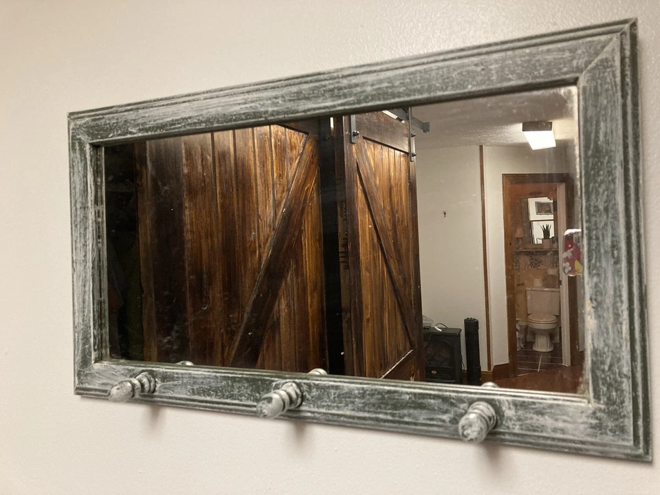 Espejo Marco Madera con Clavijas USA 23x13 Verde Envejecido Foto 3 de 4