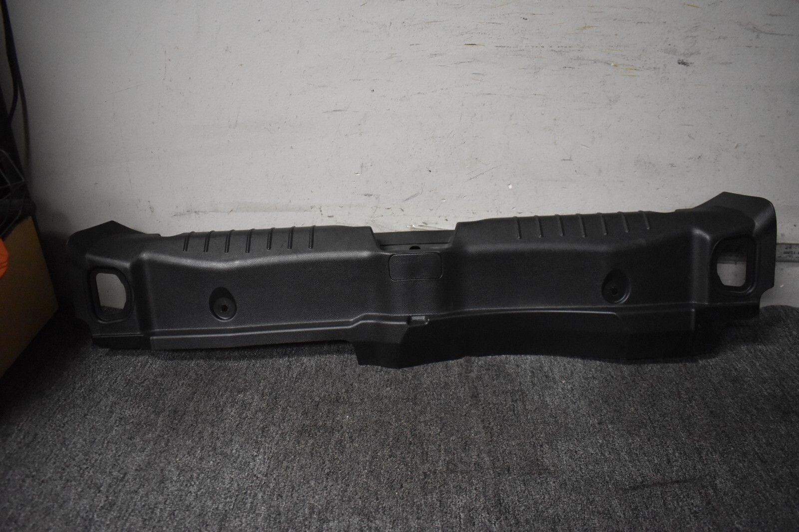2014-2019 MASERATI GHIBLI REAR TRUNK SILL SCUFF FACTORY OEM