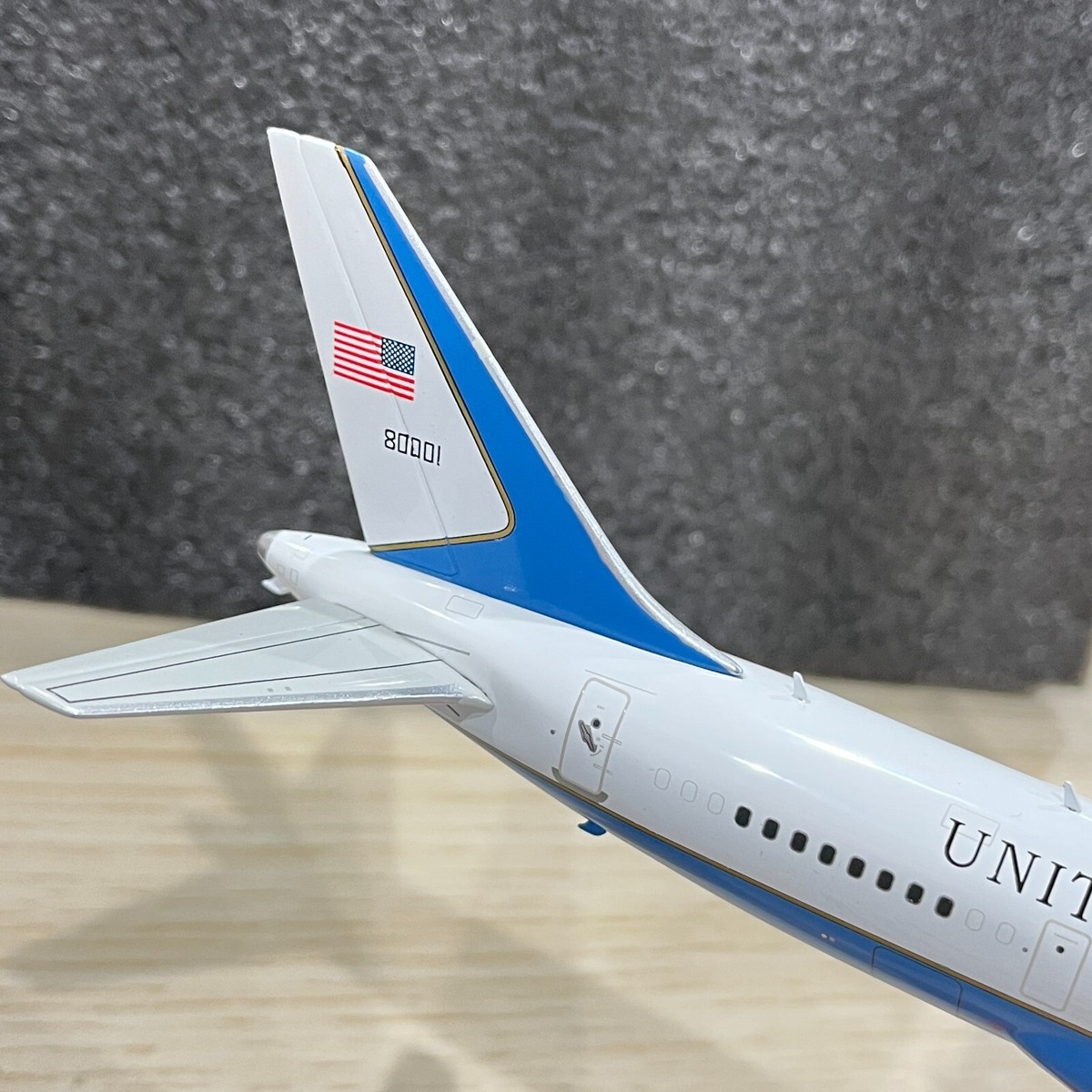 Gemini 1/200 United States Air Force Boeing VC-32A Diecast model