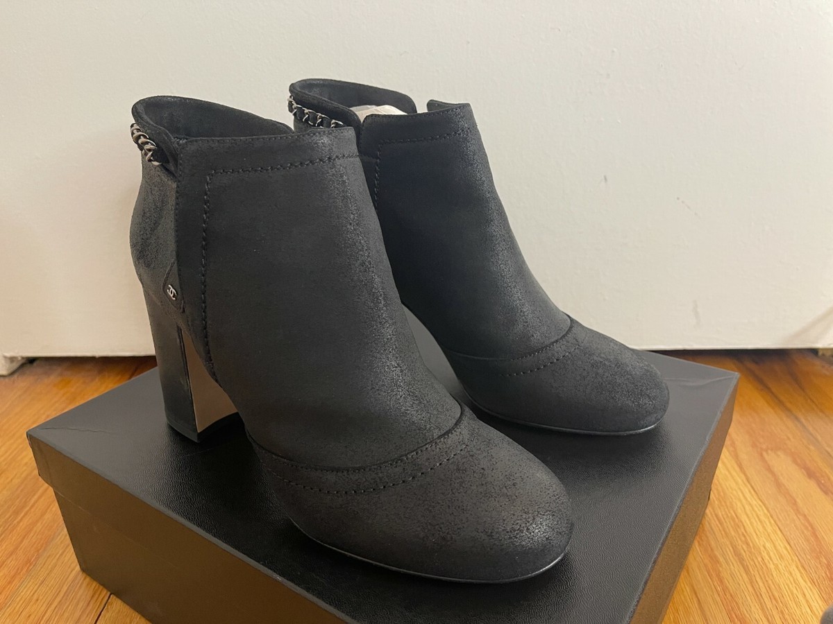 New Chanel Black Suede Ankle Boots Size 40 9.5 Booties G29932