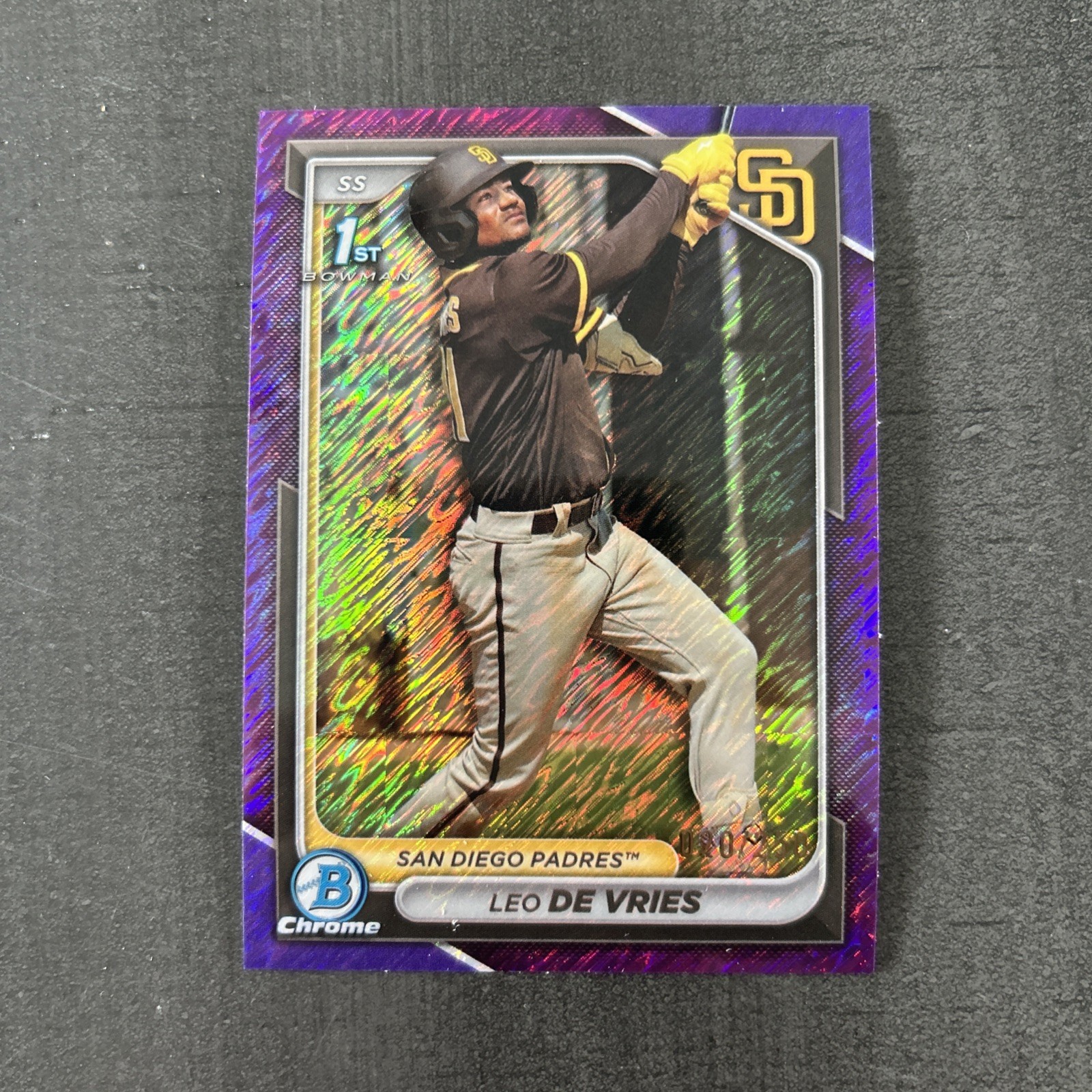 2024 Bowman Chrome Leo De Vries Purple Shimmer Refractor 1st Bowman /250 #BCP179