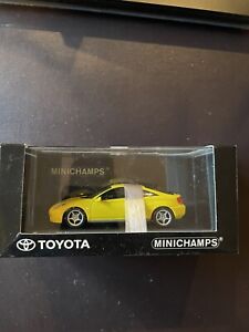 Minichamps 1/43 Toyota Celica 2000 Solara Yellow 158895 New
