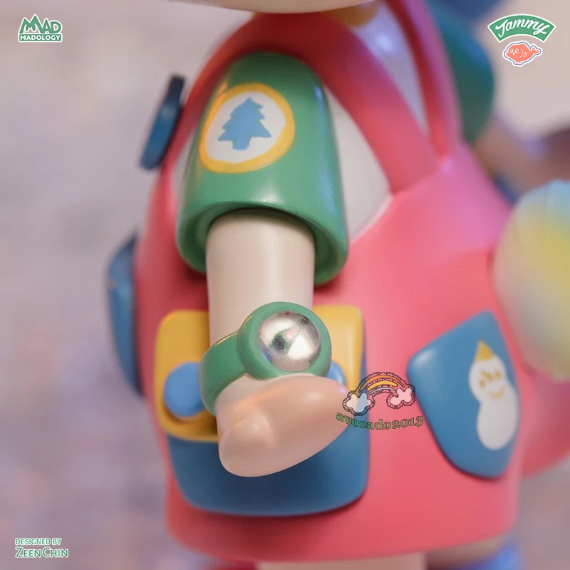 MADology Jammy Holy Winter Version Collectible Limited Resin PU Figure Toy H12CM - Image 4 of 4