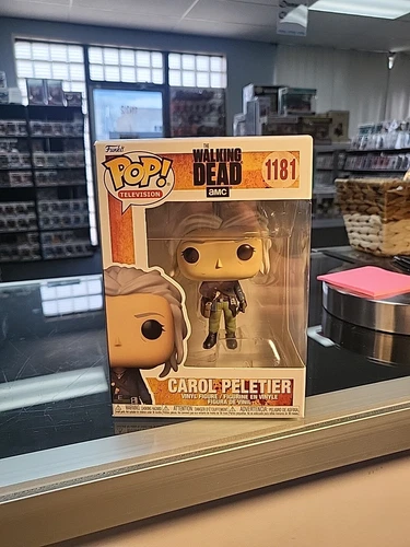 Funko Pop! Vinyl: The Walking Dead - Carol Peletier #1181 Ships With Protector