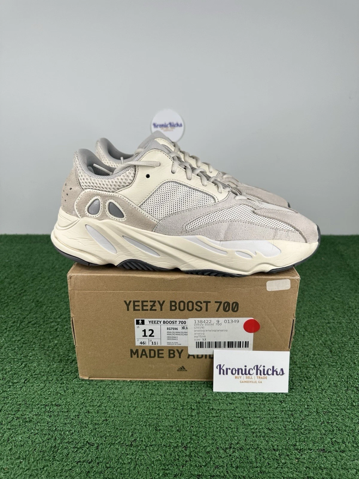 Size 12 adidas Yeezy Boost 700 Low Analog Og Box