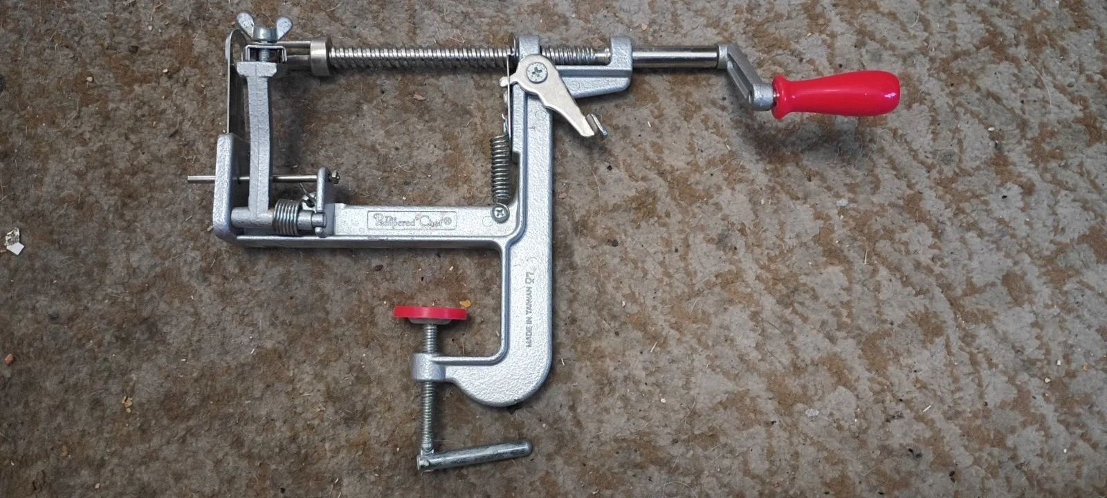 The pampered chef apple peeler/corer/slicer.