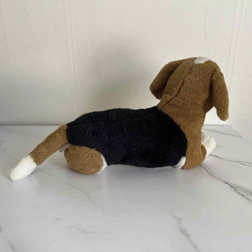 E&J Classic VTG Plush Dog Beagle Realistic Pet Beagle Basset laying down - Picture 5 of 9