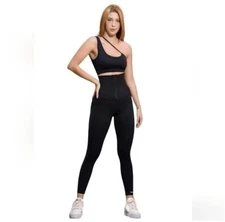 Athletics Motion Magic Waist Shaper 2-in-1 Black Leggings With Pocket small