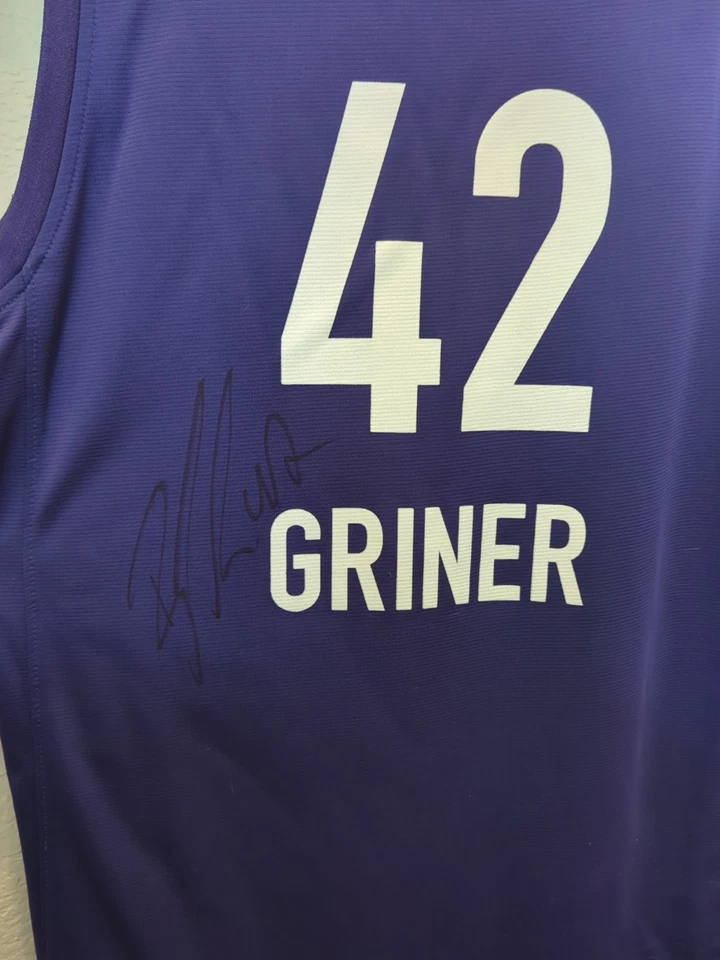 *Used* Phoenix Mercury: Signed Brittney Griner #42 WOMENS Extra Large (XL) - Image 3 of 4