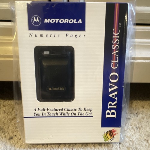 Motorola Bravo Classic Numeric Pager Silent Vibration Black with Box 
